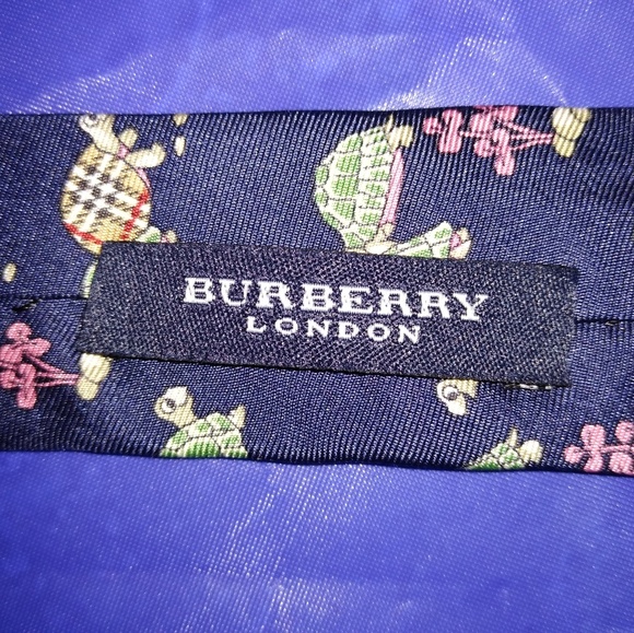 Silk Tie - Picture 8 of 8